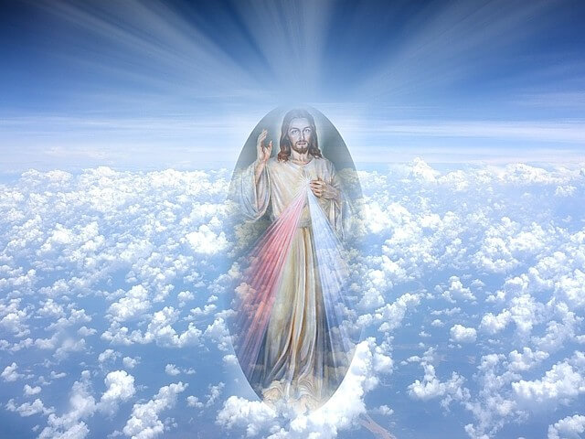 Jesus in the heavenly clouds. Image courtesy of pixabay.com